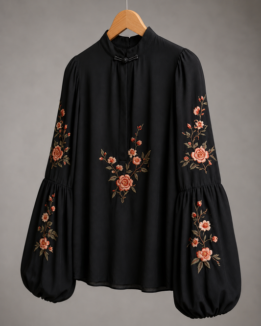 Bauernbluse mit Rüschenborte